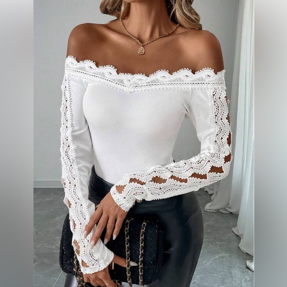 Tops - Off the shoulder crochet lace long sleeve white top cutouts cut out stretch XS 4
